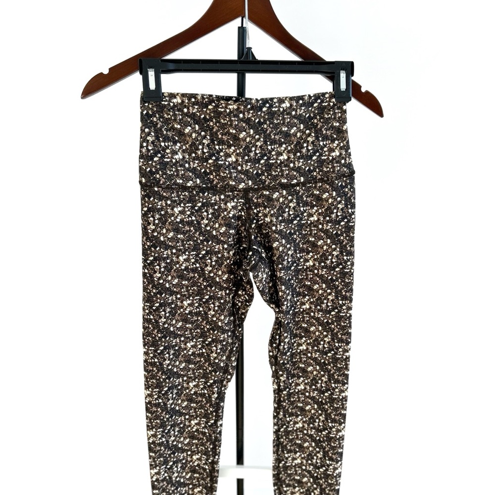 Special edition LuLulemon sequin leggings